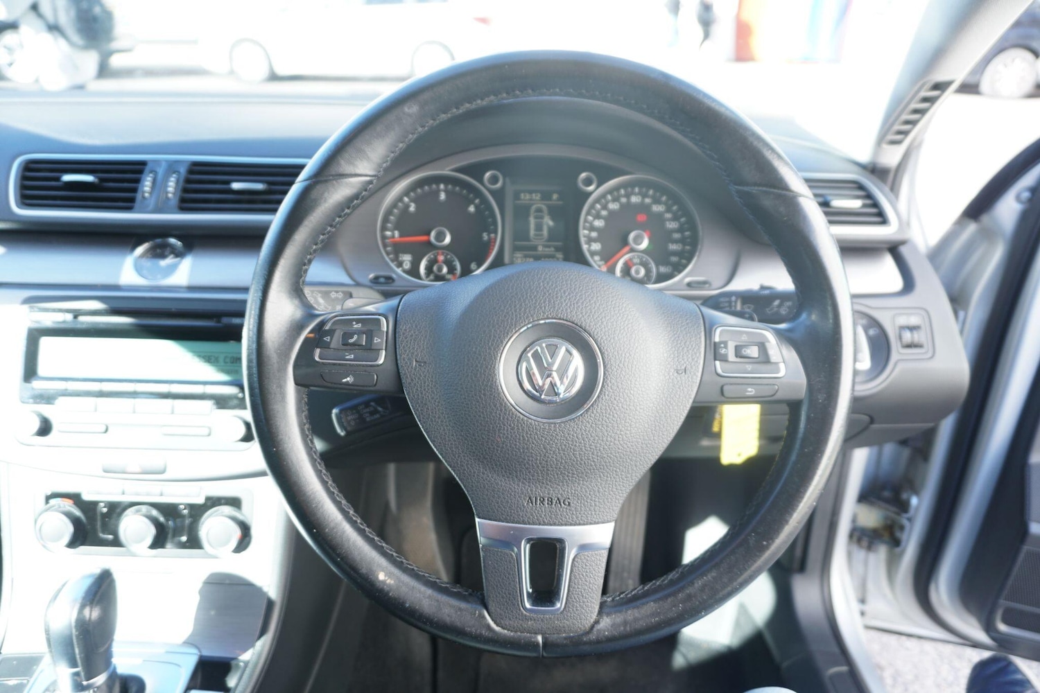 Used Volkswagen Passat 2011 for sale - 76175609: Photo 49