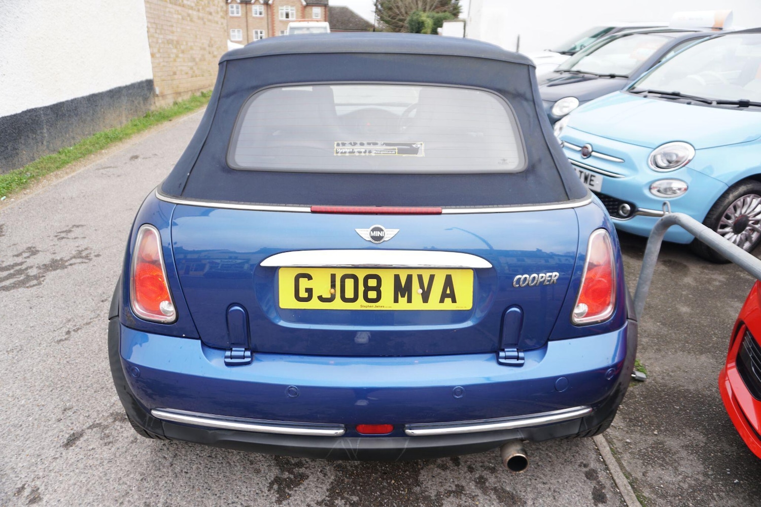 Used MINI Convertible 2008 for sale - 76521943: Photo 11