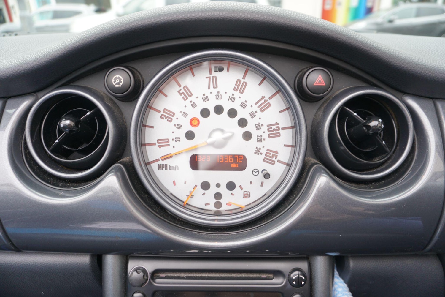 Used MINI Convertible 2008 for sale - 76521943: Photo 30