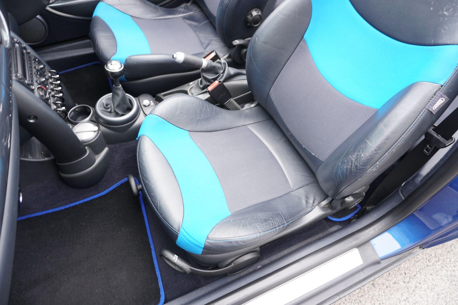 Used MINI Convertible 2008 for sale - 76521943: Photo 35