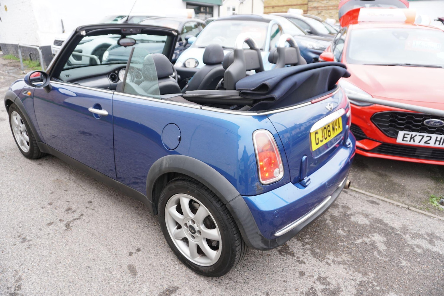 Used MINI Convertible 2008 for sale - 76521943: Photo 4
