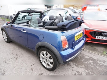 Used MINI Convertible 2008 for sale - 76521943: Photo
