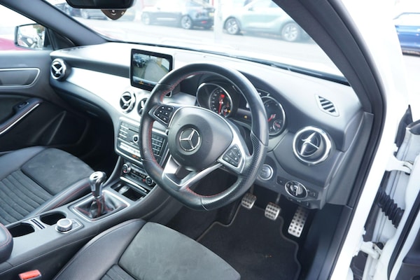 Used Mercedes-Benz GLA 2018 for sale - 76199705: Photo 18