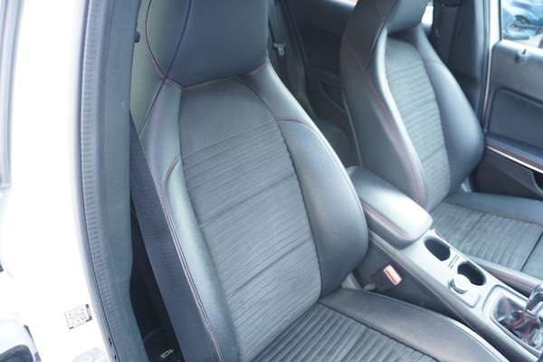 Used Mercedes-Benz GLA 2018 for sale - 76199705: Photo 23