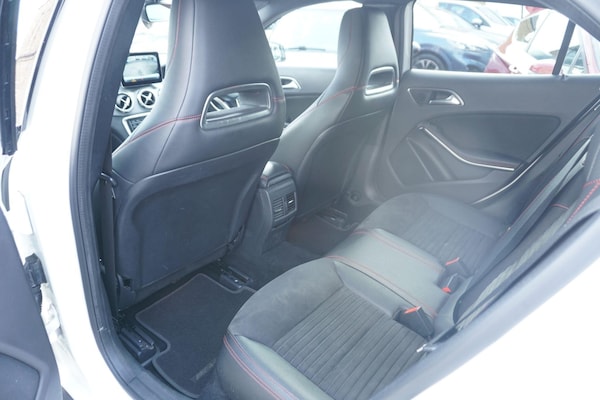 Used Mercedes-Benz GLA 2018 for sale - 76199705: Photo 27