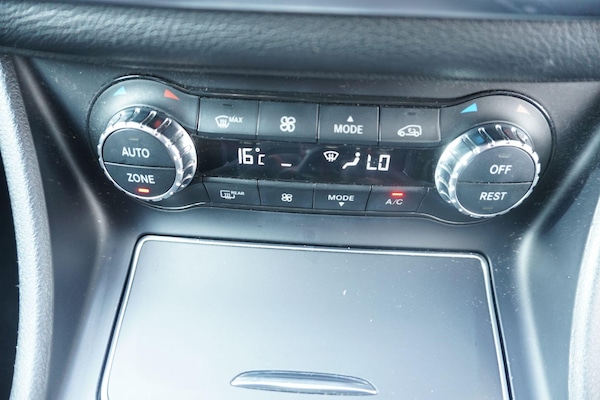 Used Mercedes-Benz GLA 2018 for sale - 76199705: Photo 35