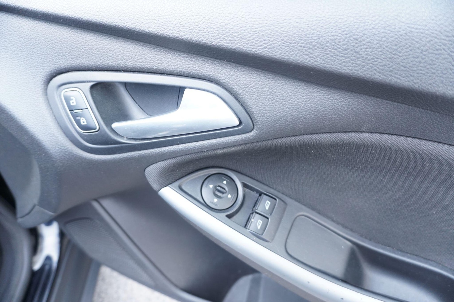 Used Ford Focus 2017 for sale - 76360410: Photo 30