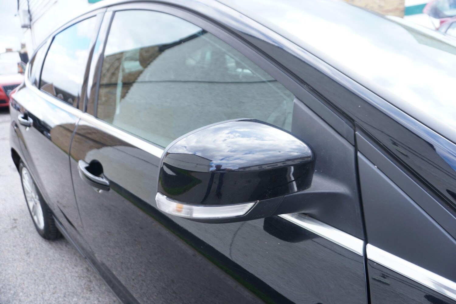 Used Ford Focus 2017 for sale - 76360410: Photo 51