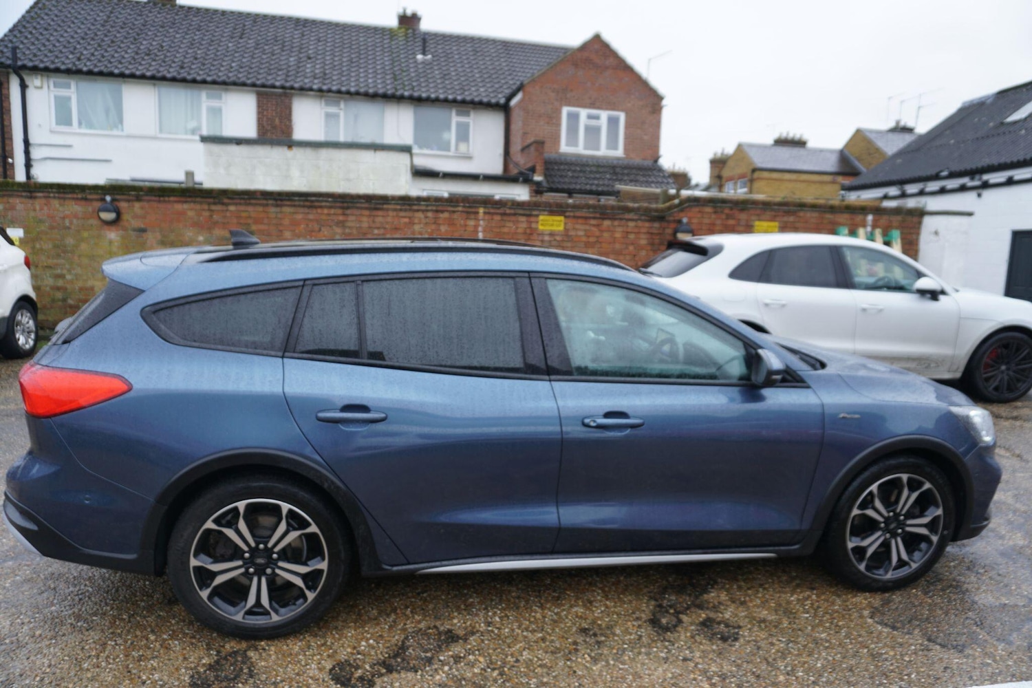 Used Ford Focus 2020 for sale - 77549392: Photo 9