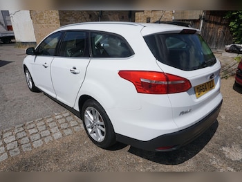 Used Ford Focus 2015 for sale - 79201897: Photo