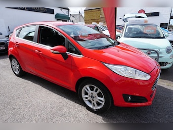 Used Ford Fiesta 2017 for sale - 79325005: Photo