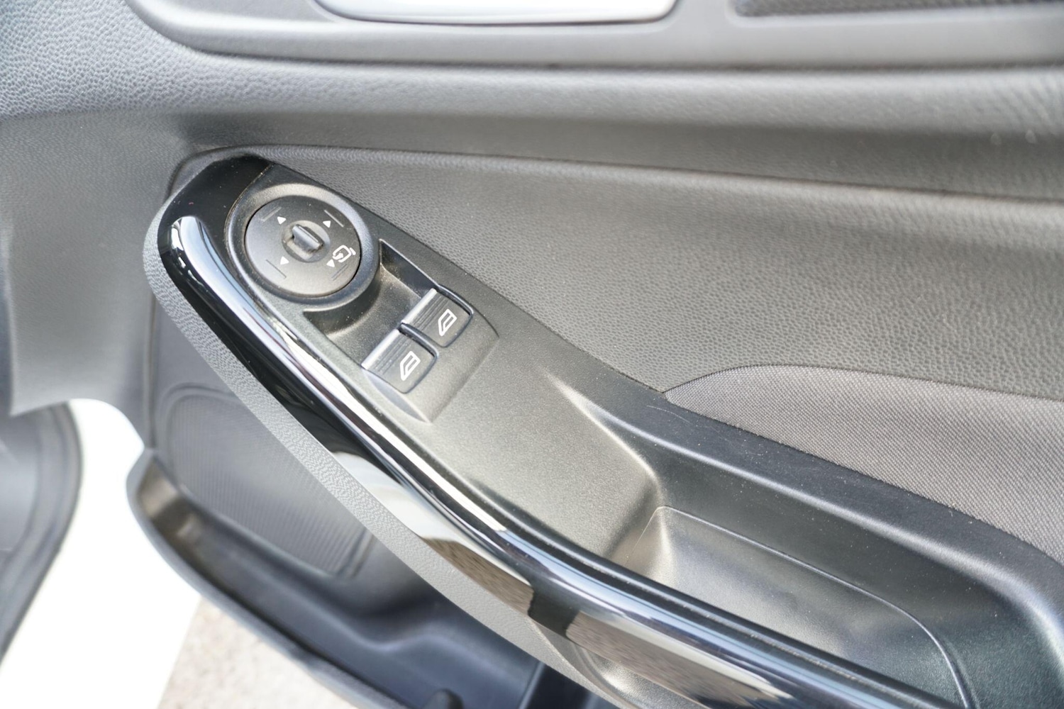 Used Ford Fiesta 2016 for sale - 76472434: Photo 31