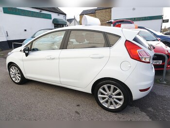 Used Ford Fiesta 2016 for sale - 76472434: Photo