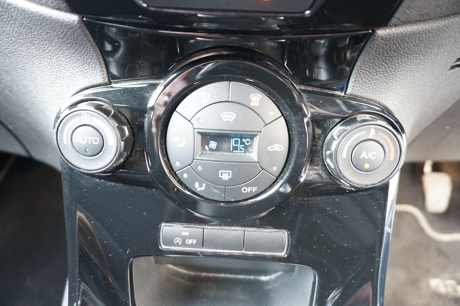 Used Ford Fiesta 2016 for sale - 76472434: Photo 61