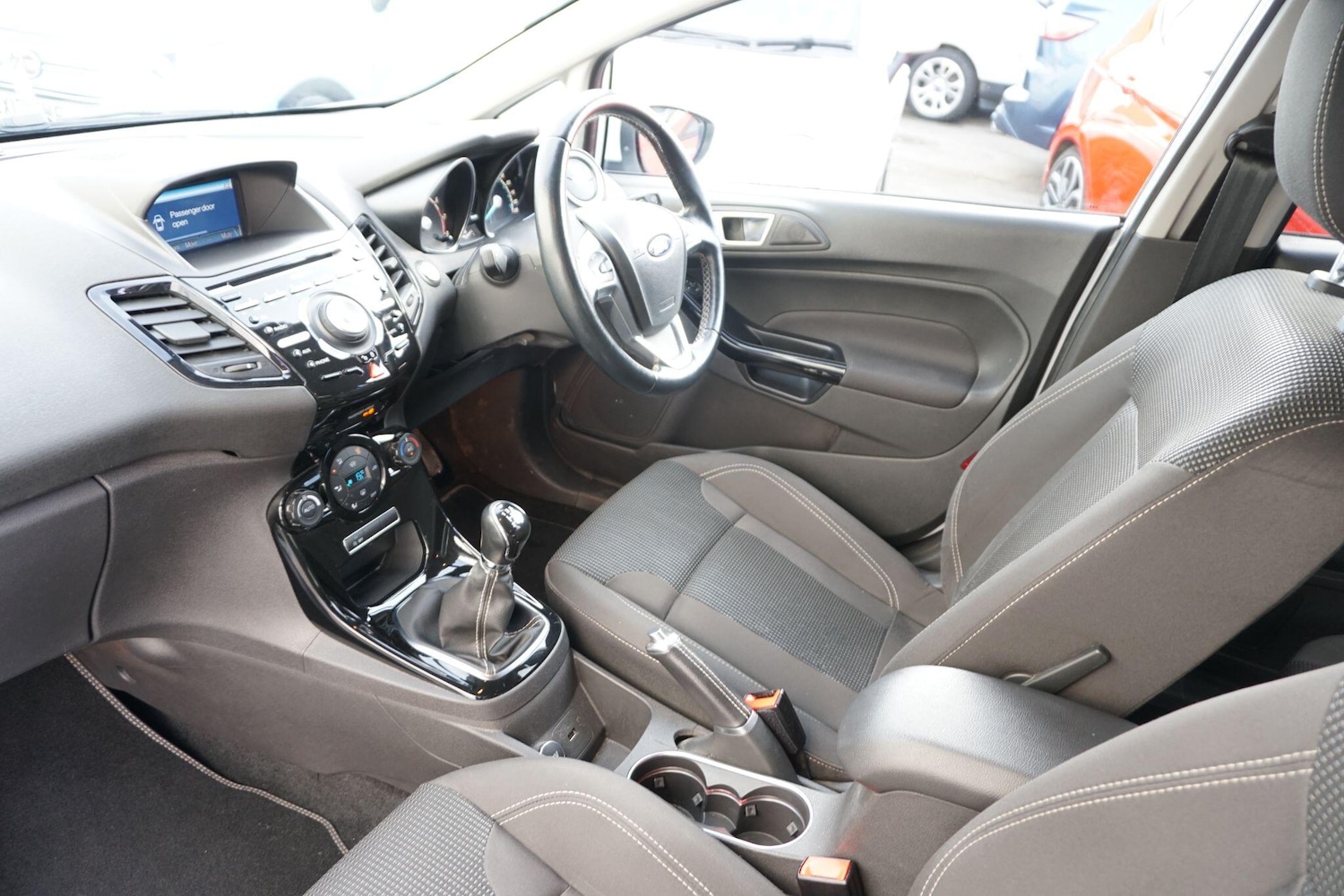 Used Ford Fiesta 2016 for sale - 76472434: Photo 65