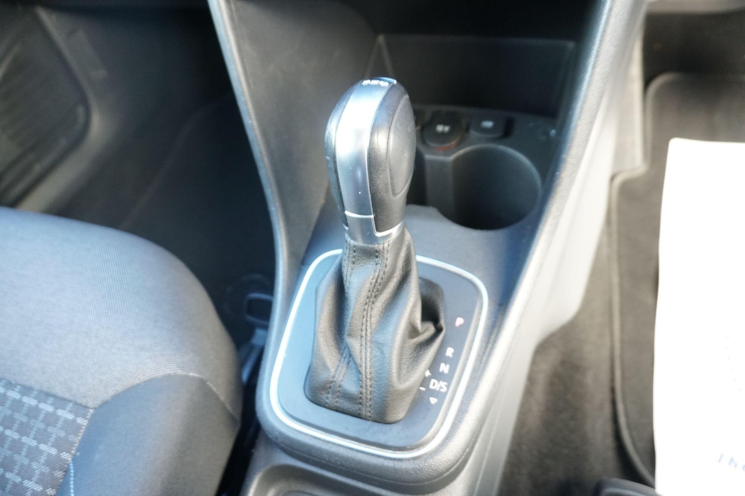 Used Volkswagen Polo 2016 for sale - 77132019: Photo 15