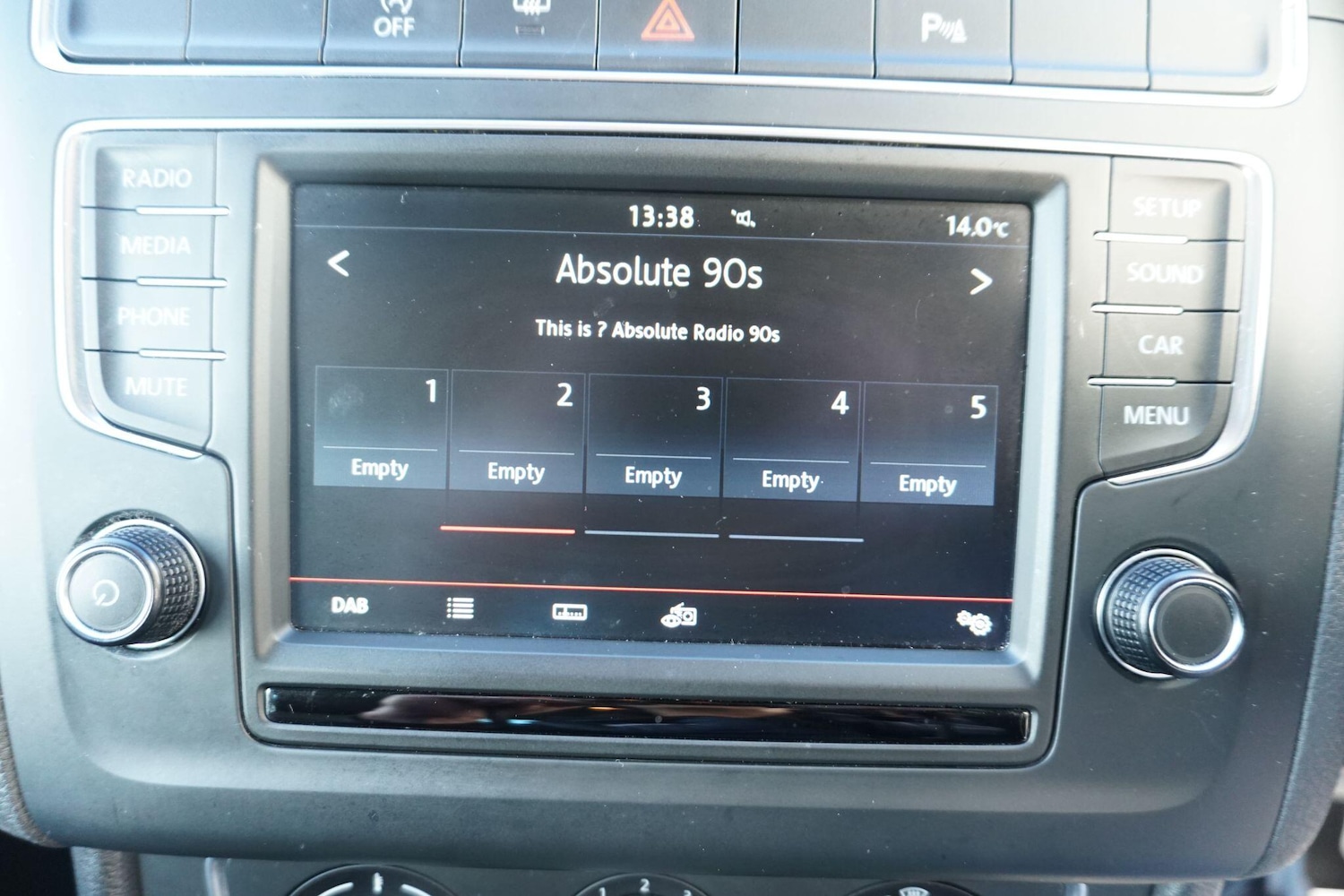 Used Volkswagen Polo 2016 for sale - 77132019: Photo 45