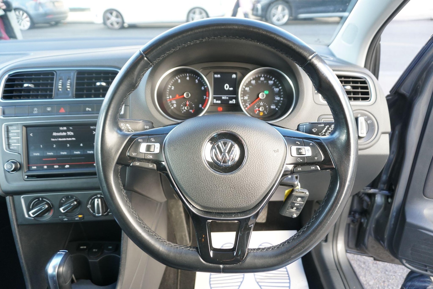 Used Volkswagen Polo 2016 for sale - 77132019: Photo 52