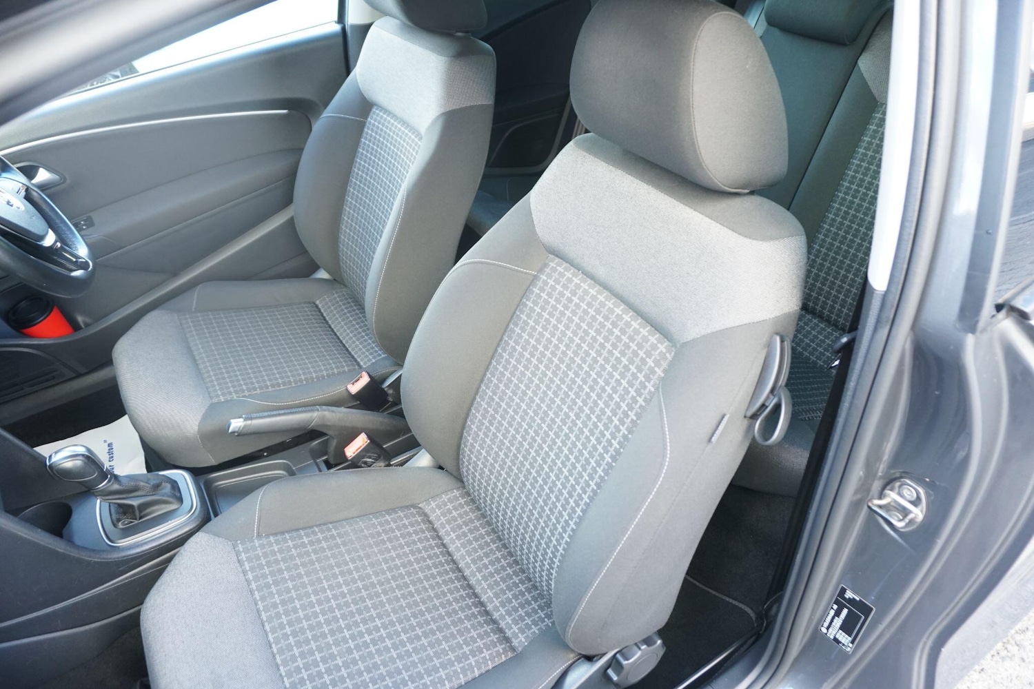 Used Volkswagen Polo 2016 for sale - 77132019: Photo 54