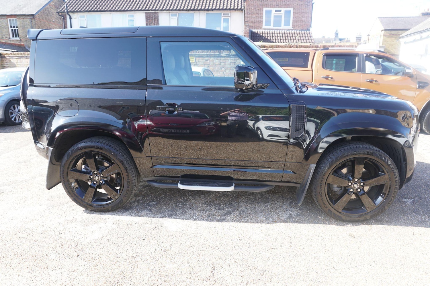 Used Land Rover Defender 2023 for sale - 78063019: Photo 8