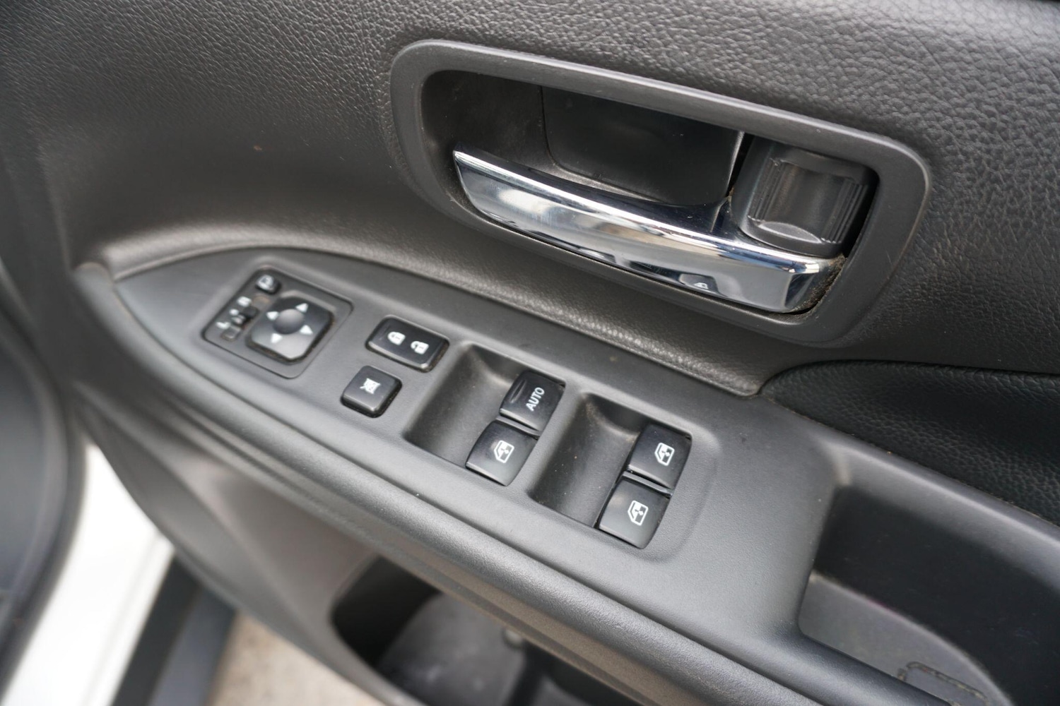 Used Mitsubishi Outlander for sale - 77658832: Photo 59