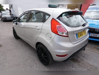 Used Ford Fiesta 2016 for sale - 79609274: Photo
