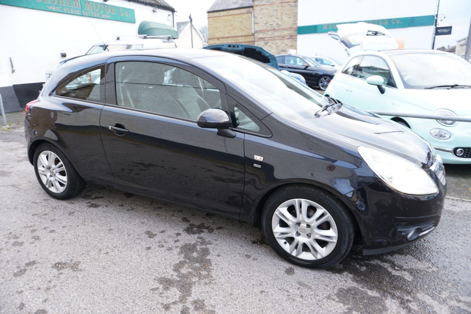 Used Vauxhall Corsa for sale - 76702039: Photo 1
