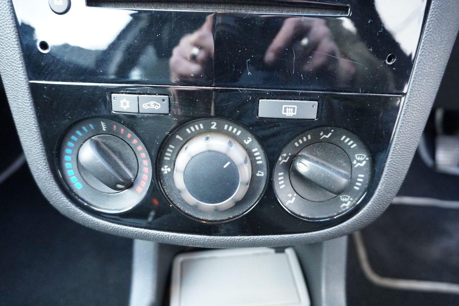 Used Vauxhall Corsa for sale - 76702039: Photo 41