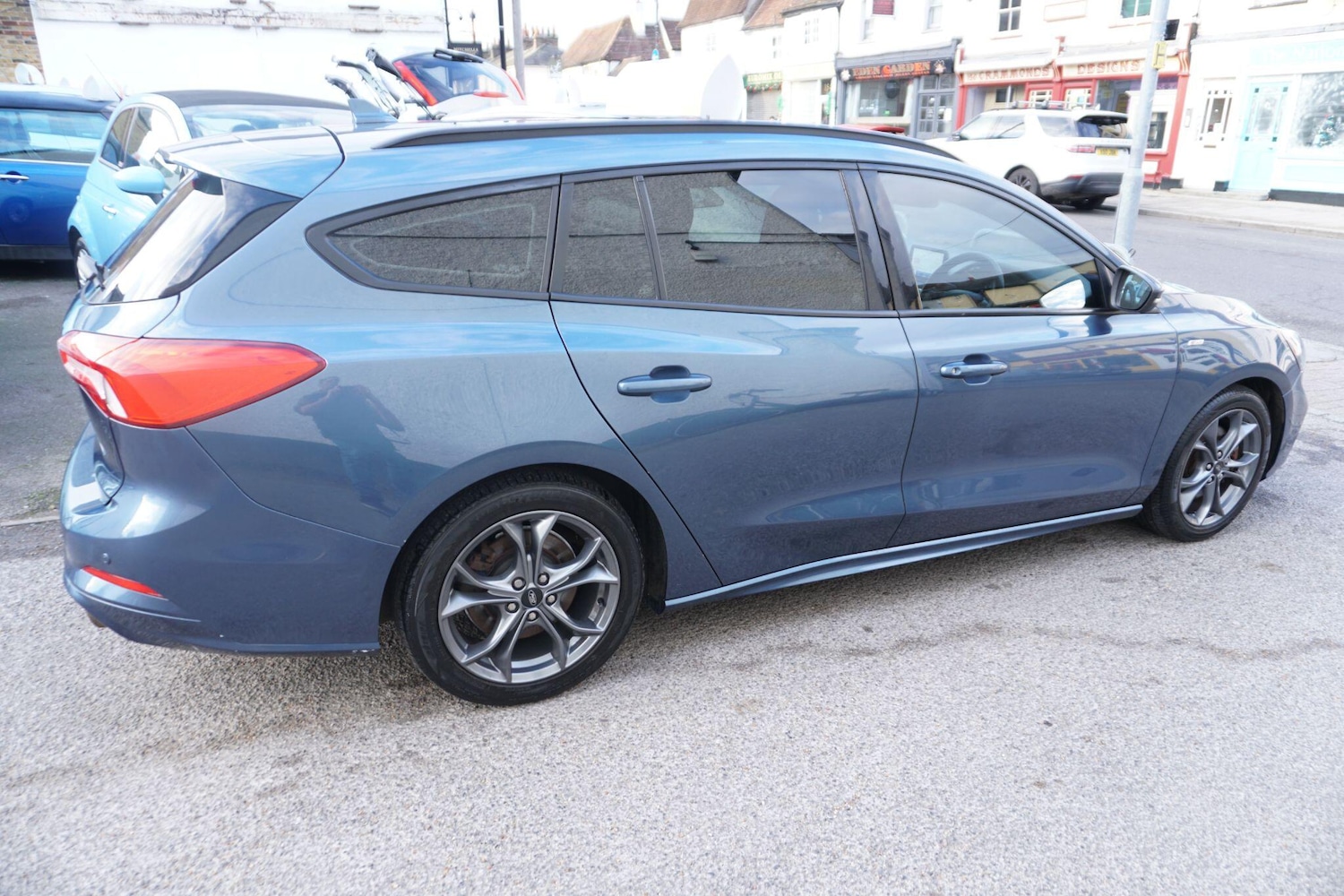 Used Ford Focus 2020 for sale - 76952244: Photo 10