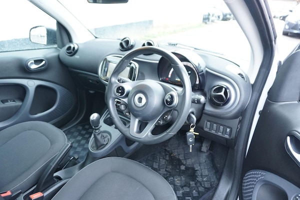 Used smart fortwo 2017 for sale - 76166510: Photo 12