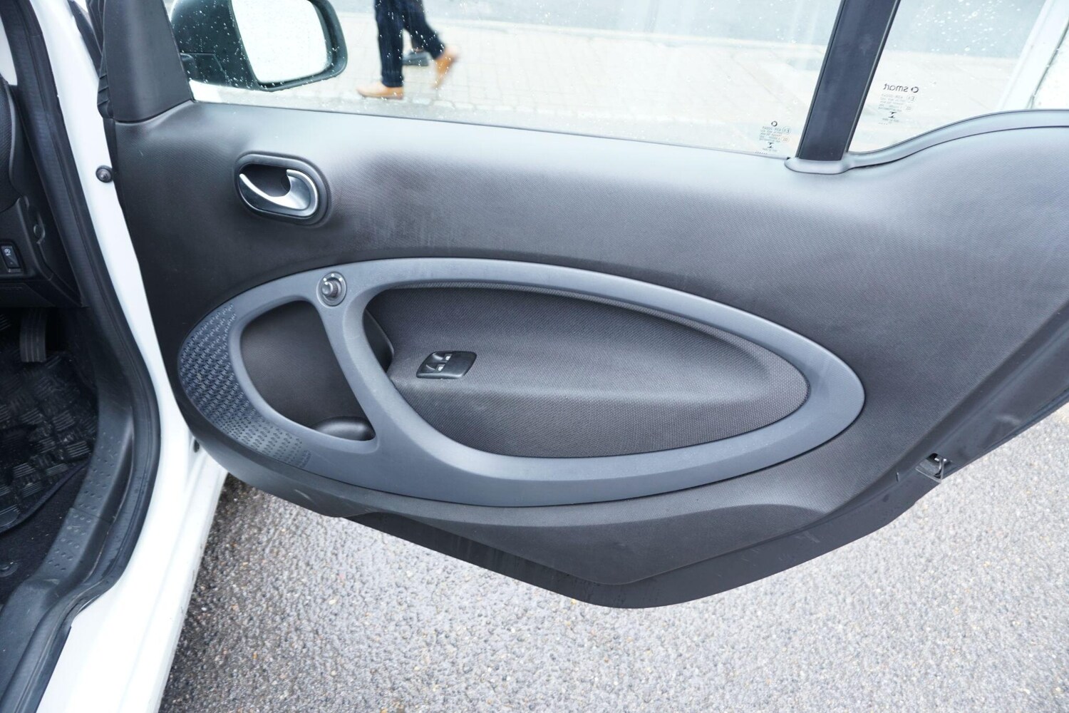 Used smart fortwo 2017 for sale - 76166510: Photo 21