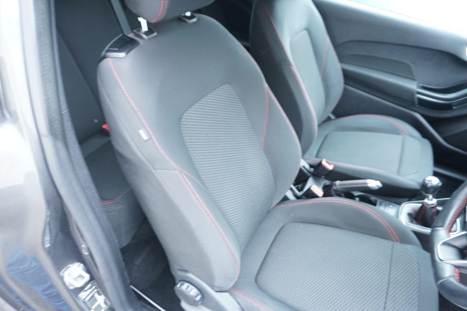 Used Ford Fiesta 2019 for sale - 76942323: Photo 19