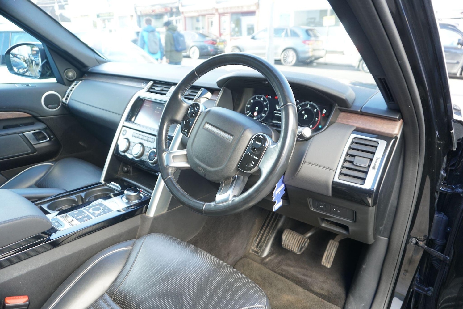 Used Land Rover Discovery 2019 for sale - 76592286: Photo 13