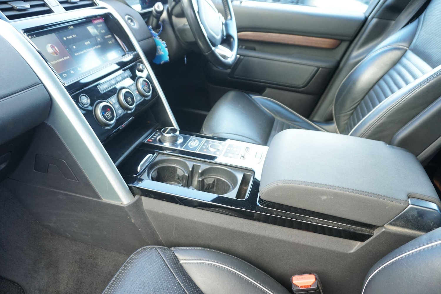 Used Land Rover Discovery 2019 for sale - 76592286: Photo 15