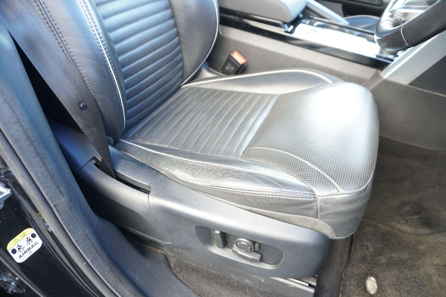 Used Land Rover Discovery 2019 for sale - 76592286: Photo 17