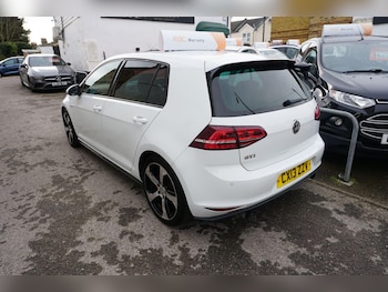 Used Volkswagen Golf 2013 for sale - 78661369: Photo