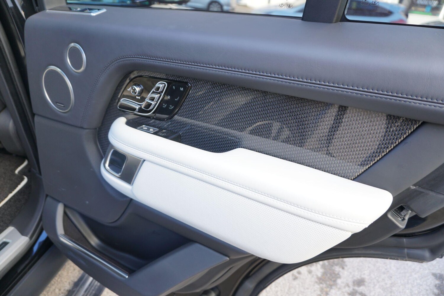 Used Land Rover Range Rover 2019 for sale - 77799229: Photo 40