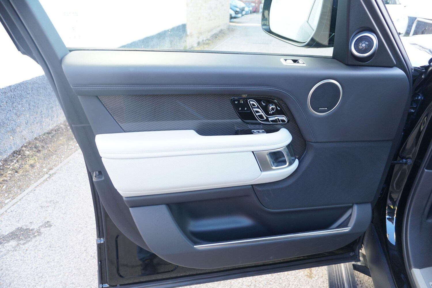 Used Land Rover Range Rover 2019 for sale - 77799229: Photo 45