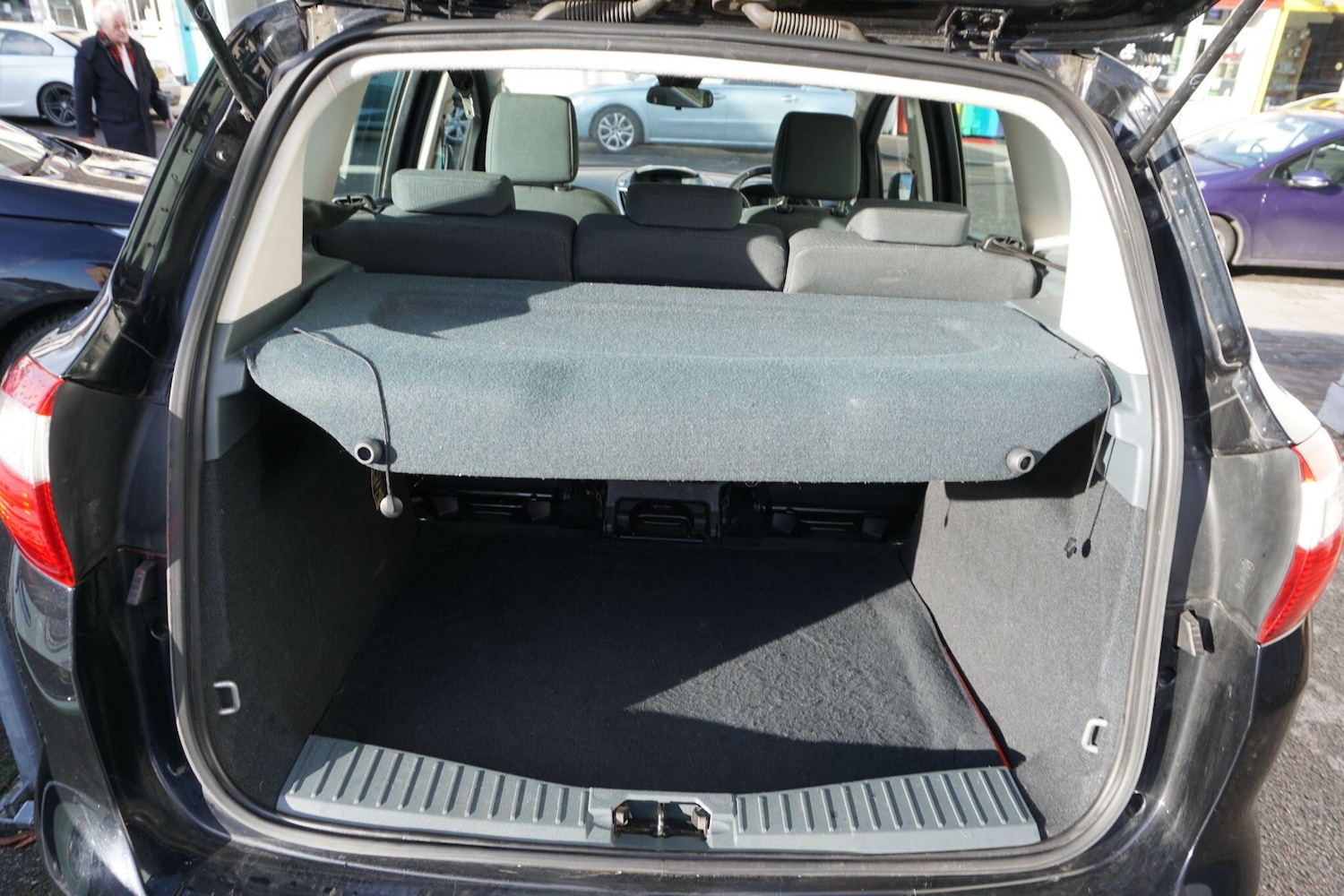 Used Ford C-Max 2013 for sale - 77166760: Photo 38