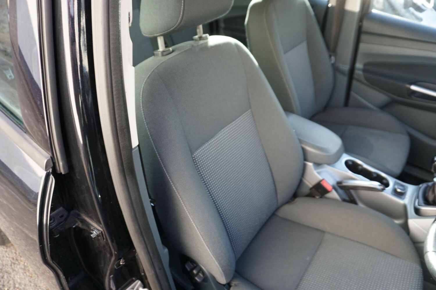 Used Ford C-Max 2013 for sale - 77166760: Photo 46