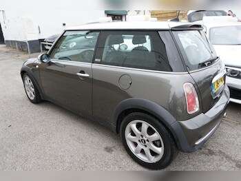 Used MINI Hatch 2005 for sale - 77682899: Photo