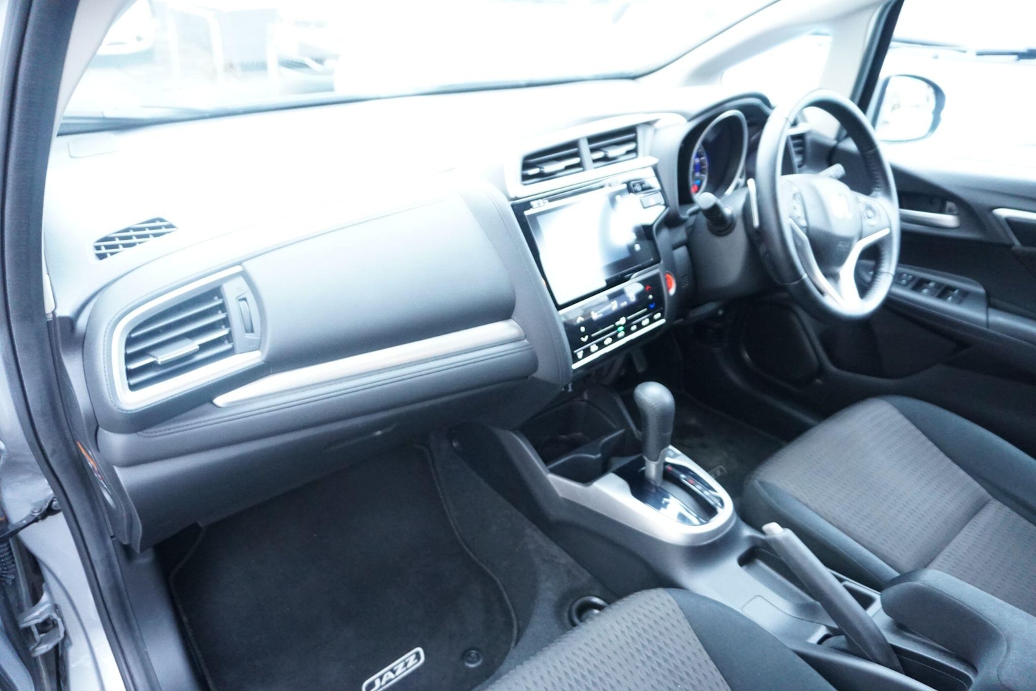 Used Honda Jazz 2018 for sale - 77030029: Photo 15