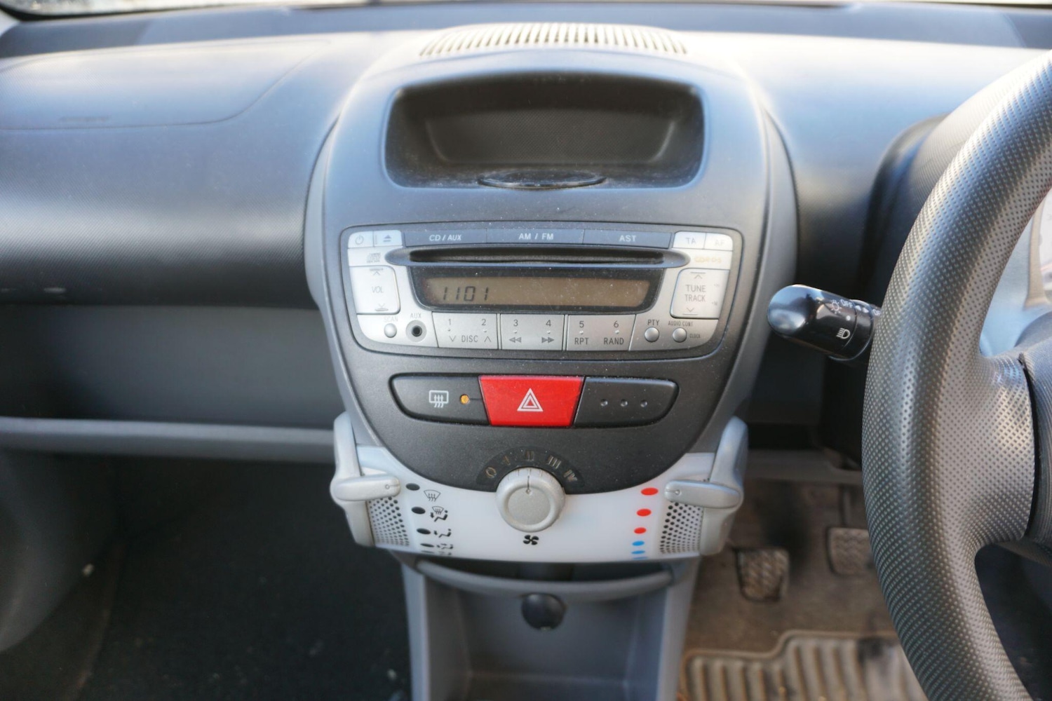 Used Peugeot 107 2010 for sale - 77015856: Photo 13