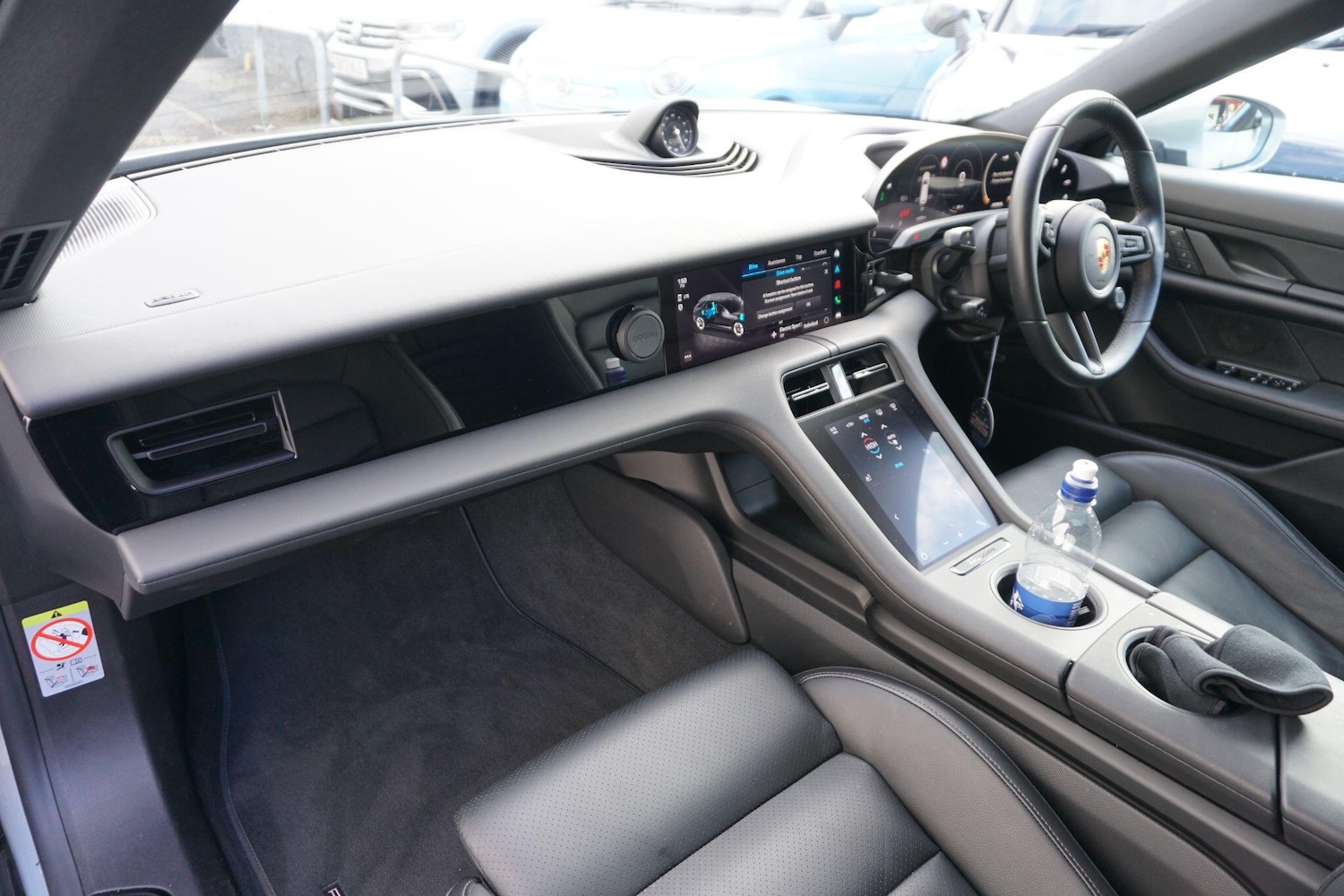 Used Porsche Taycan 2024 for sale - 77386845: Photo 17