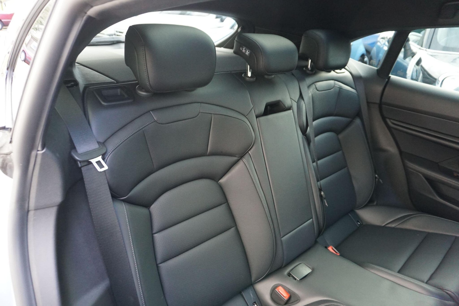 Used Porsche Taycan 2024 for sale - 77386845: Photo 21