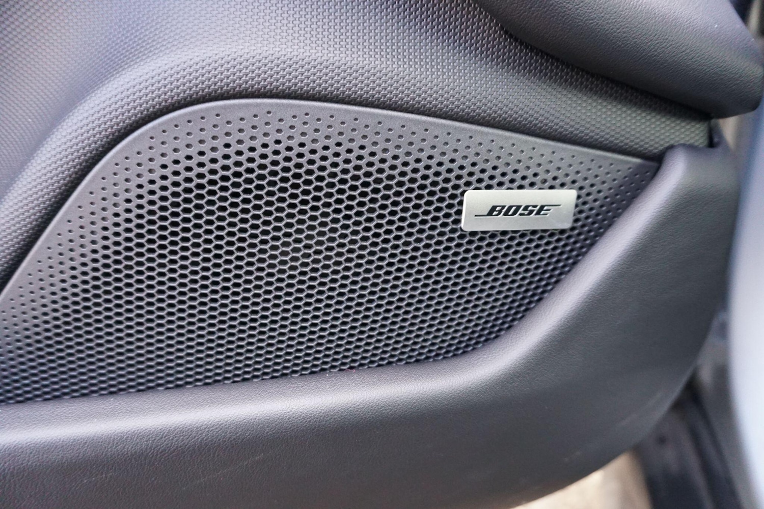 Used Porsche Taycan 2024 for sale - 77386845: Photo 28