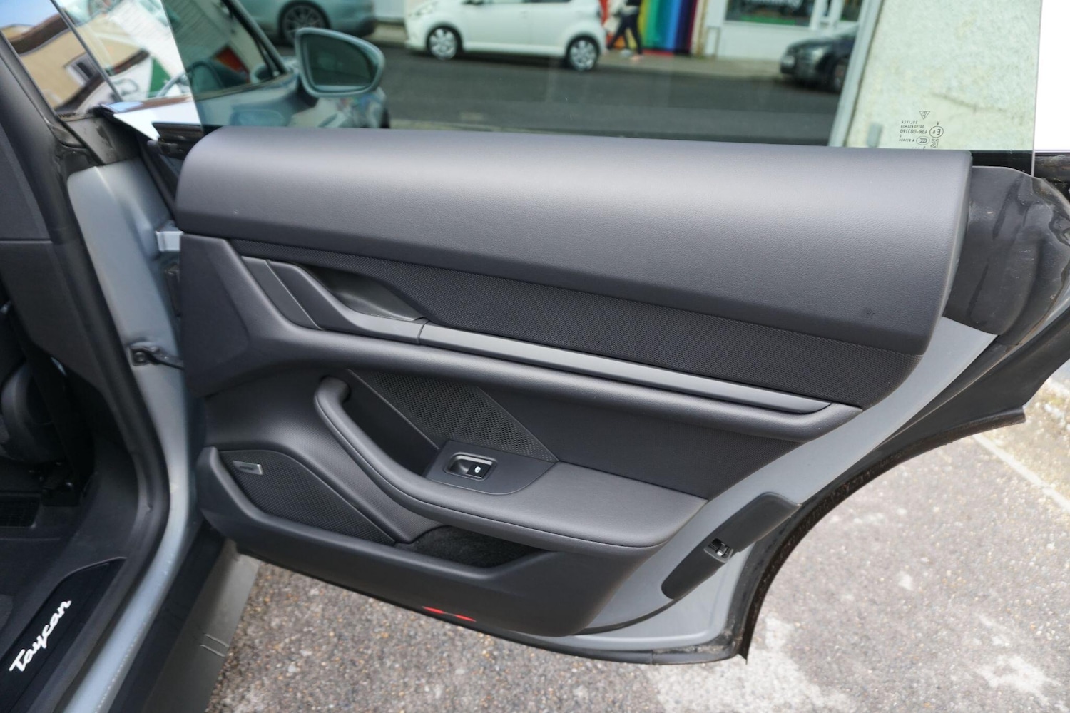 Used Porsche Taycan 2024 for sale - 77386845: Photo 29