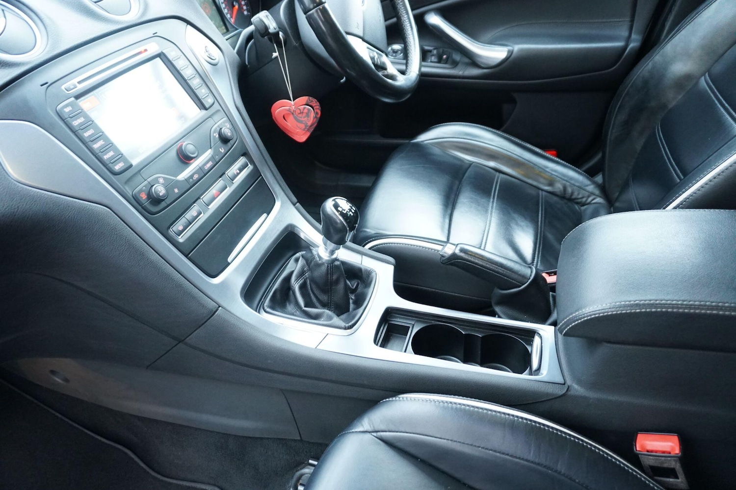 Used Ford Mondeo 2014 for sale - 76964884: Photo 15