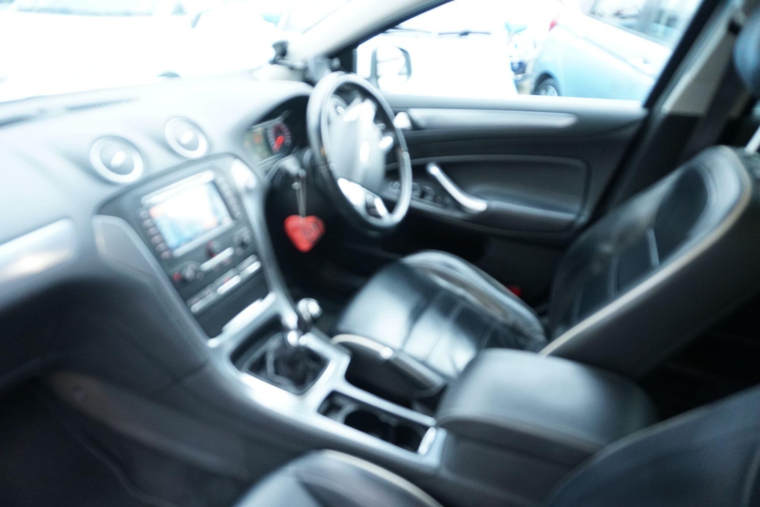 Used Ford Mondeo 2014 for sale - 76964884: Photo 16