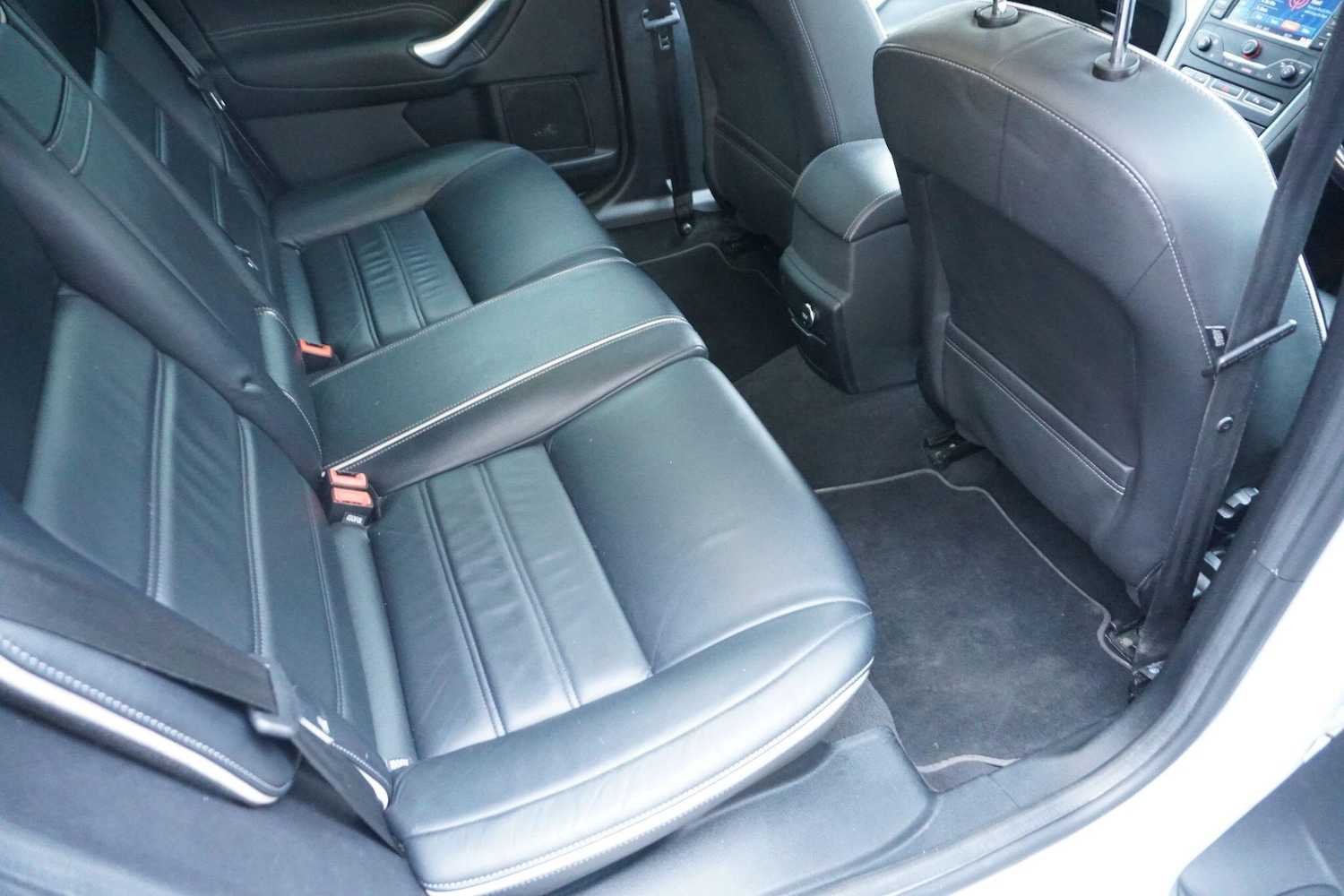 Used Ford Mondeo 2014 for sale - 76964884: Photo 23